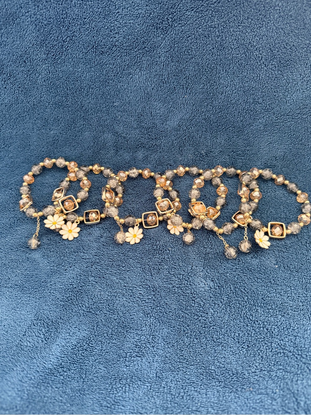 Sets of 6 Various Colors of Daisy Charm Stretch Bracelet - Women Jewelry
